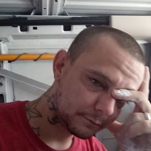 Meet your Posher, Kenneth